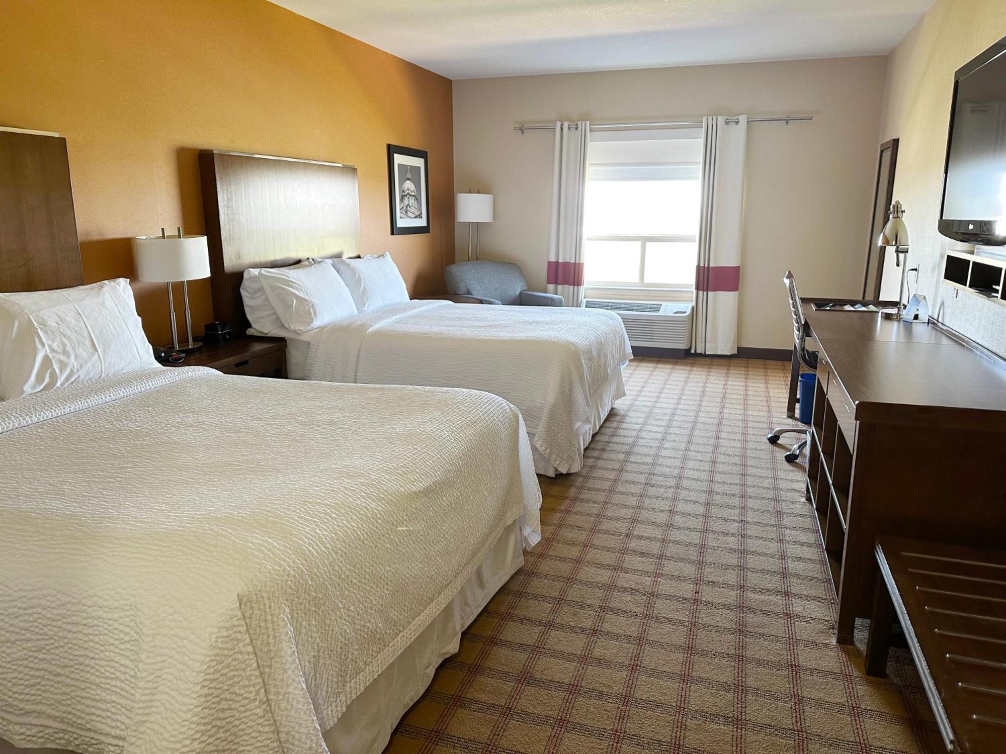 Four Points By Sheraton Edmonton Gateway Buitenkant foto